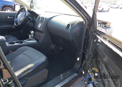 2013 Nissan Rogue Sv W/Sl Pkg z USA, uszkodzony, nr VIN JN8AS5MT9DW505686